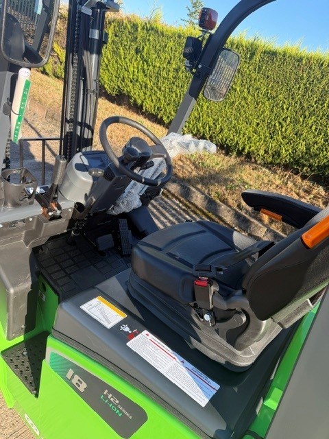 New Green Power ECO18 electric counterbalance - Image 4