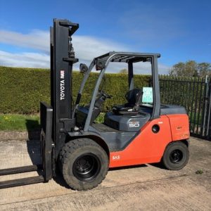 Toyota 8FD50N Diesel Forklift