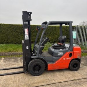 Toyota 8FDF25 Diesel Powered