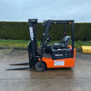 Daewoo B15T-5 Electric Powered