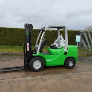 Cesab/Toyota M330DV Diesel Powered