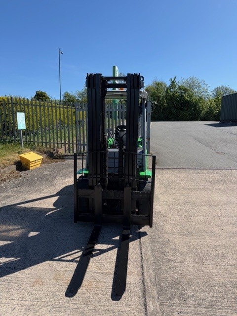 Cesab/Toyota Diesel Forklift - Image 3